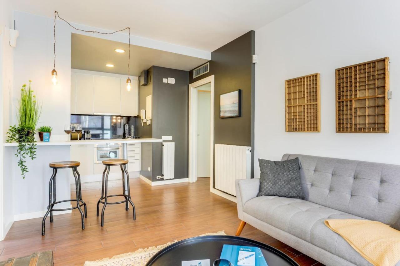 Apartment Sweet - Raul *